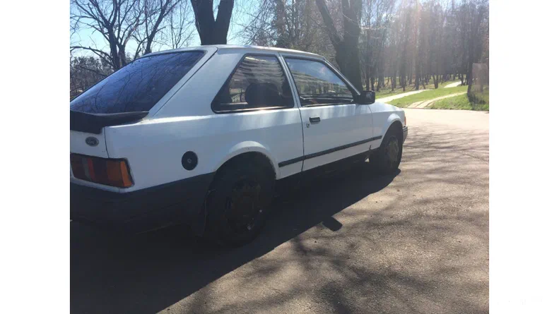 Ford Escort 1986