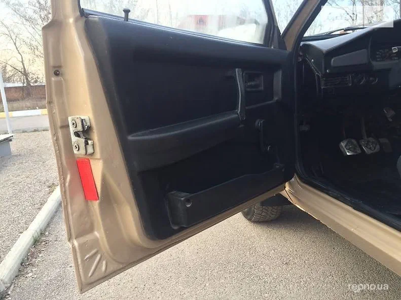 Lada (ВАЗ) 2109 1987 - 9