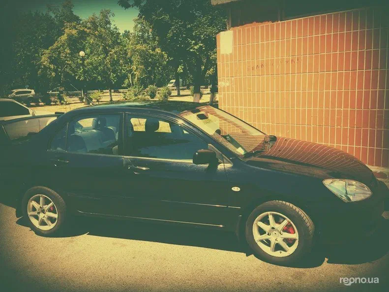 Mitsubishi Lancer 2006 - 5