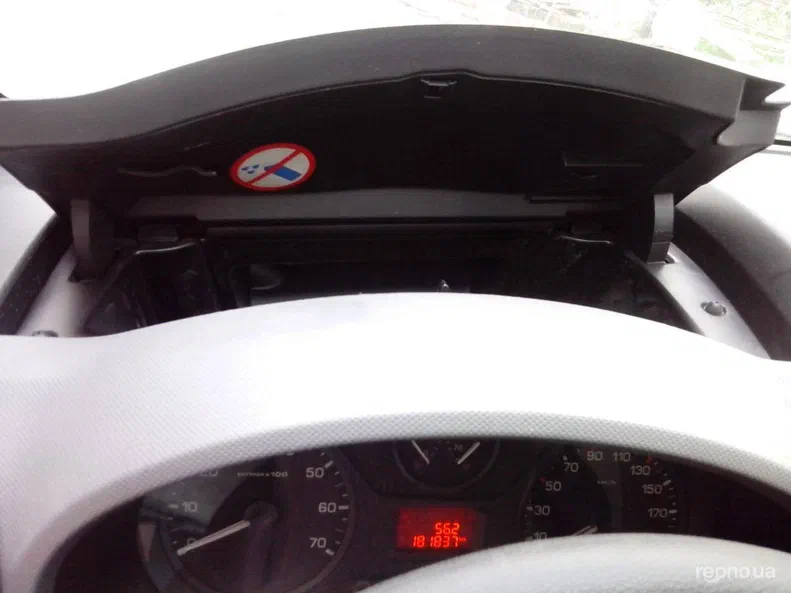 Peugeot Partner 2011 - 8