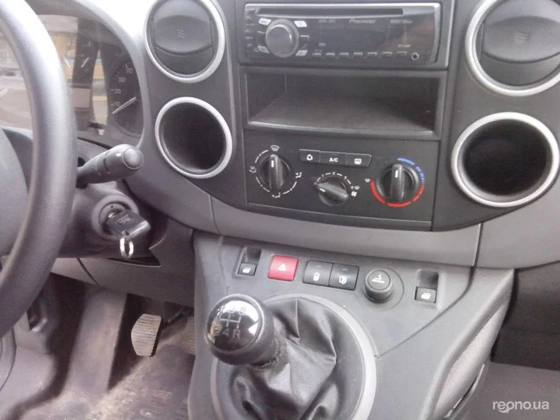 Peugeot Partner 2011 - 22