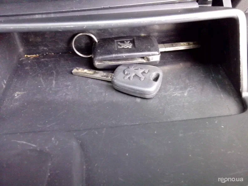 Peugeot Partner 2011 - 20