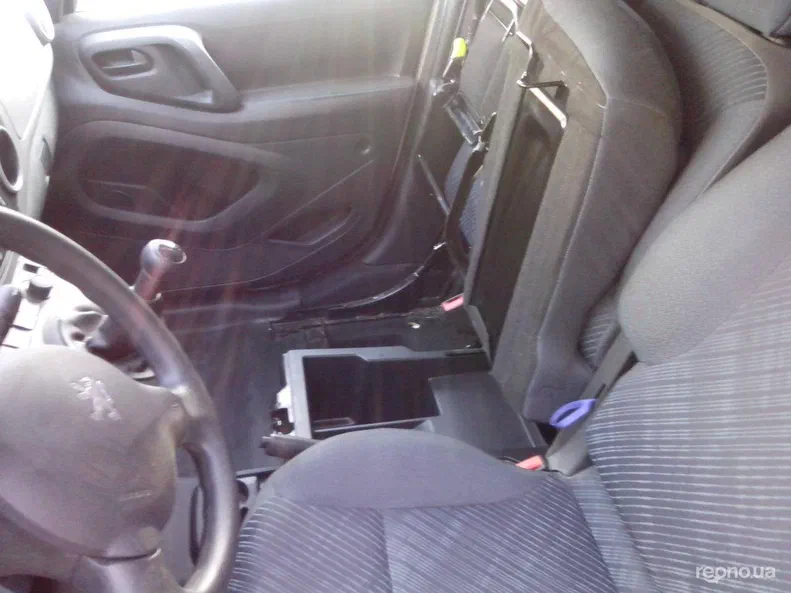 Peugeot Partner 2011 - 18