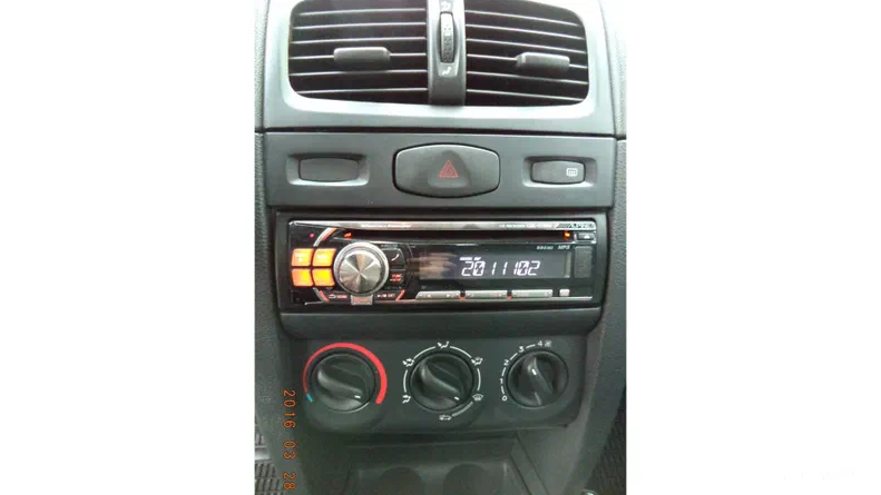 Renault Symbol 2007 - 6