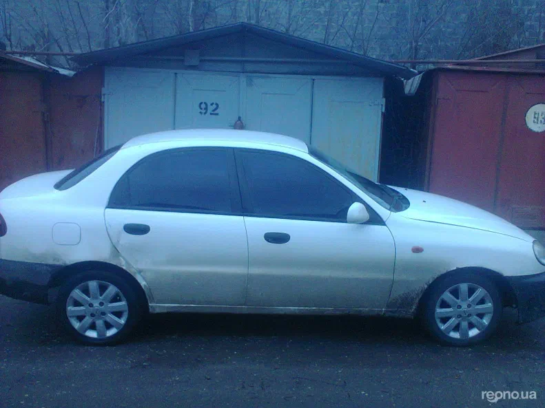 Daewoo Lanos 2001