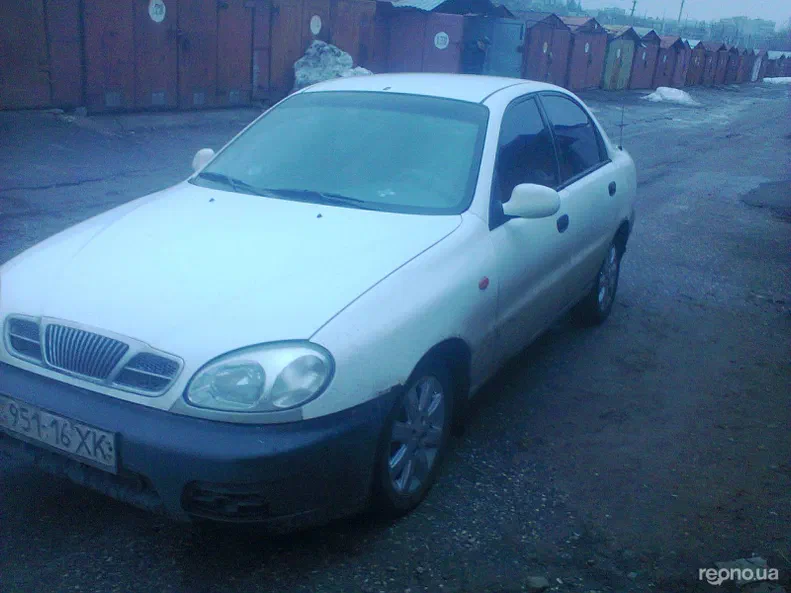 Daewoo Lanos 2001