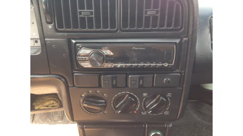 Volkswagen Passat 1990 - 5