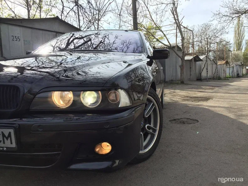 BMW 5 серія 2002 - 22