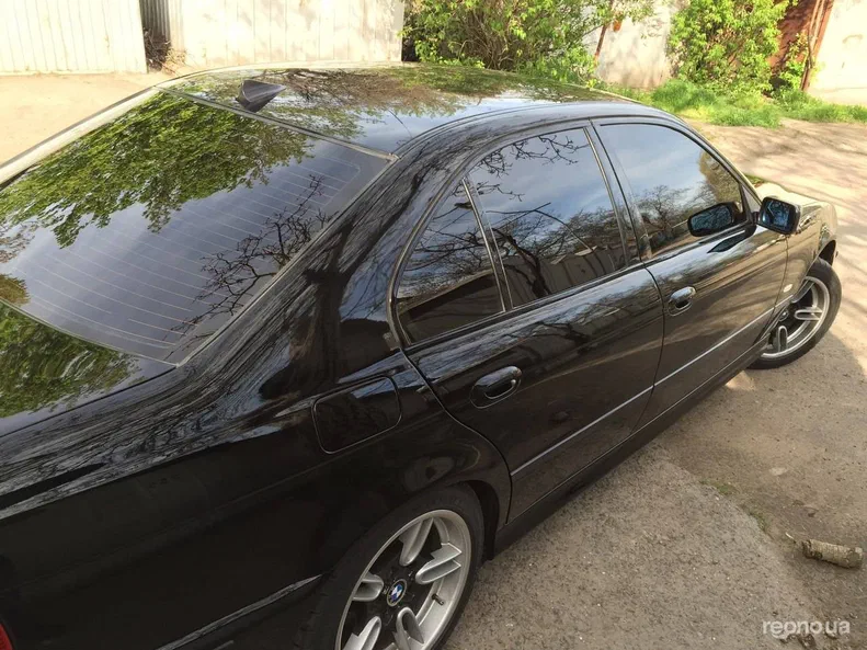 BMW 5 серія 2002 - 25