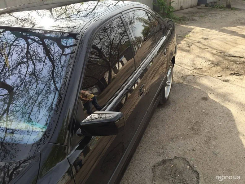 BMW 5 серія 2002 - 23