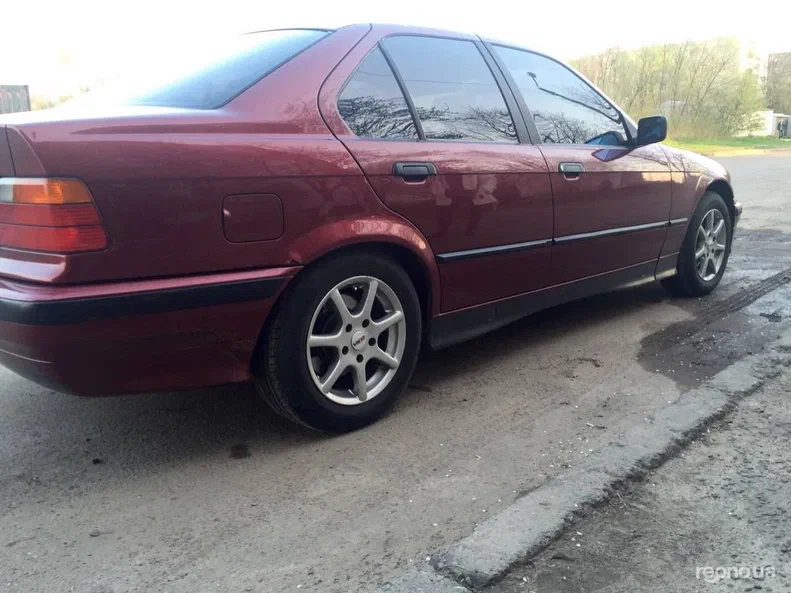 BMW 3 серии 1993