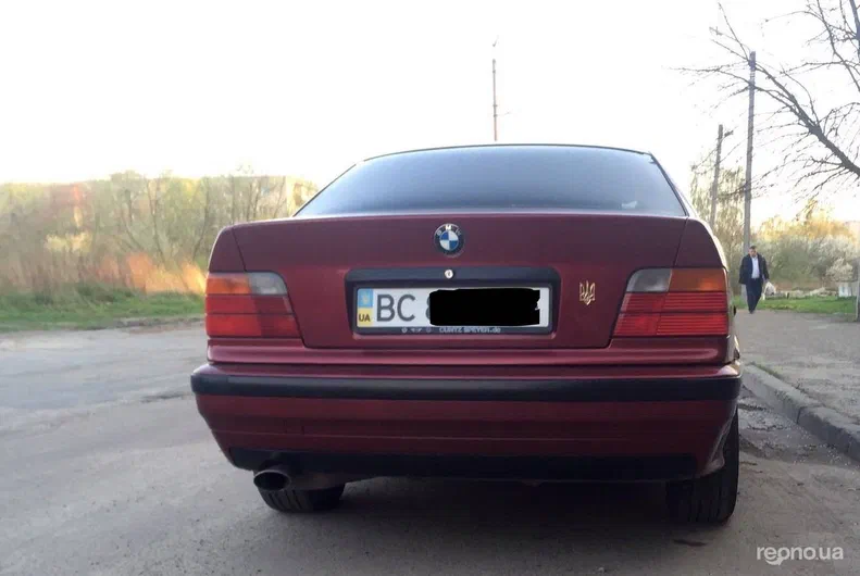 BMW 3 серии 1993