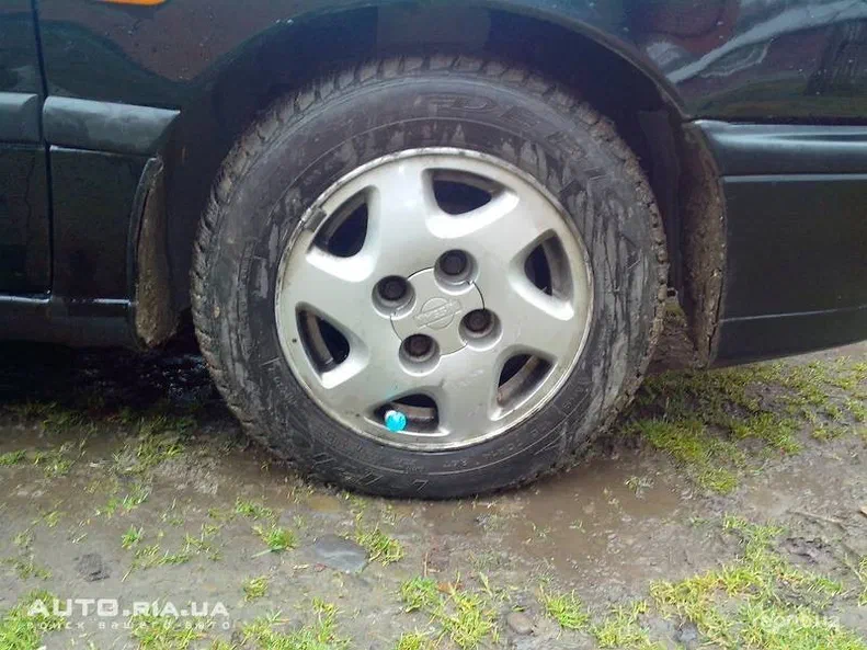 Nissan Primera 1994 - 5