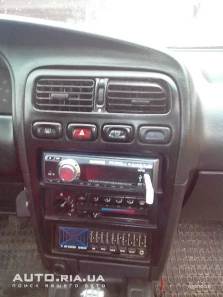 Nissan Primera 1994 - 8