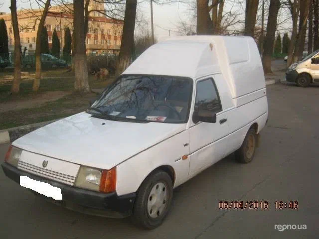 ЗАЗ 1102 «Таврия» 2002