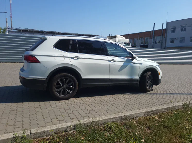 Volkswagen Tiguan 2022 - 22