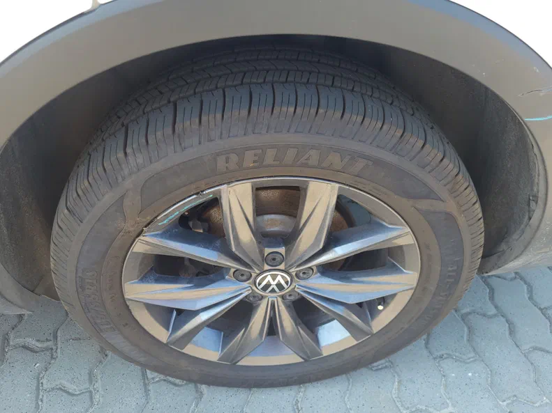 Volkswagen Tiguan 2022 - 24