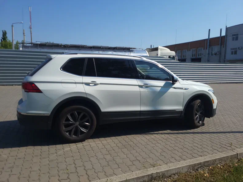 Volkswagen Tiguan 2022 - 16