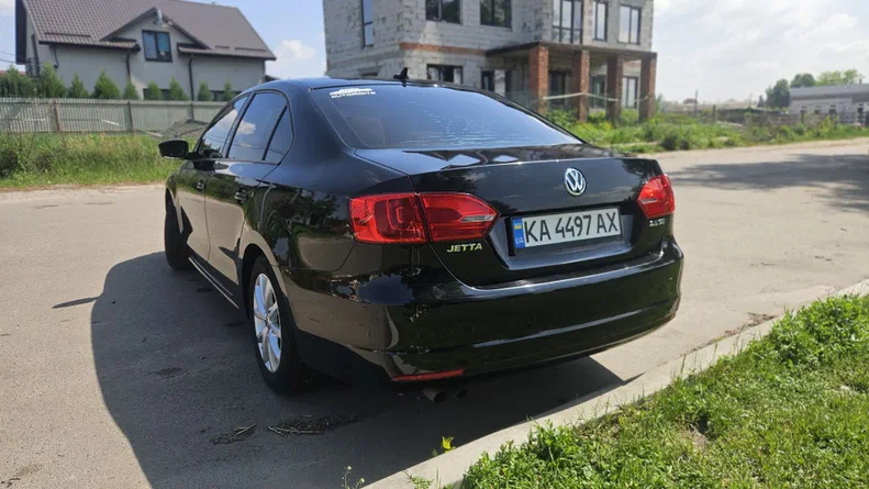 Volkswagen Jetta 2012 - 4