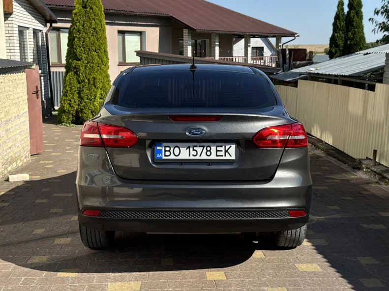 Ford Focus 2017 - 16