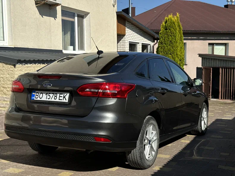 Ford Focus 2017 - 2