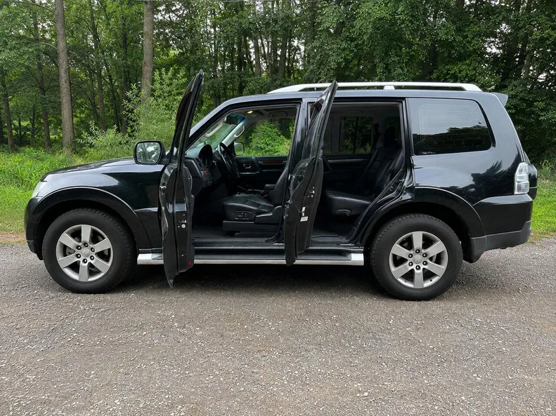 Mitsubishi Pajero 2008 - 4
