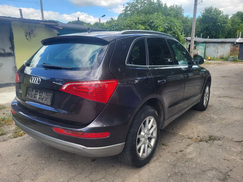 Audi Q5 2011 - 10