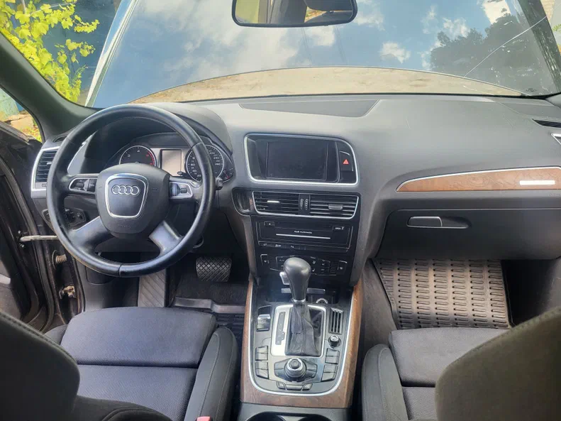 Audi Q5 2011 - 19