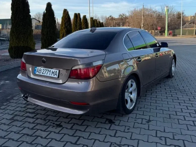 BMW 5 серія 2004 - 1