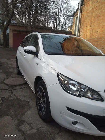 Peugeot 308 2015 - 2