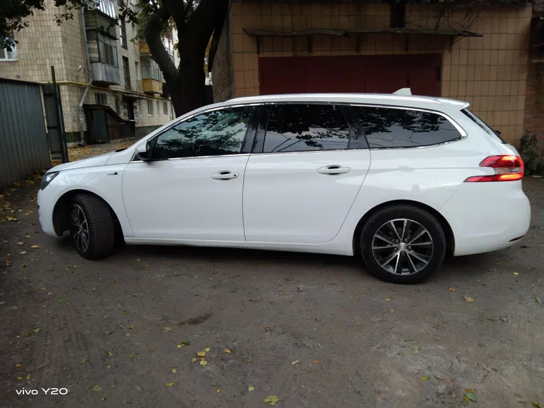 Peugeot 308 2015 - 3