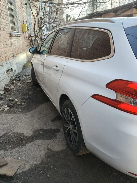 Peugeot 308 2015 - 5