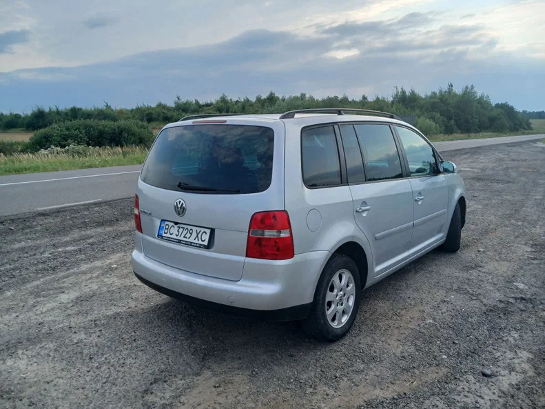 Volkswagen Touran 2004 - 2