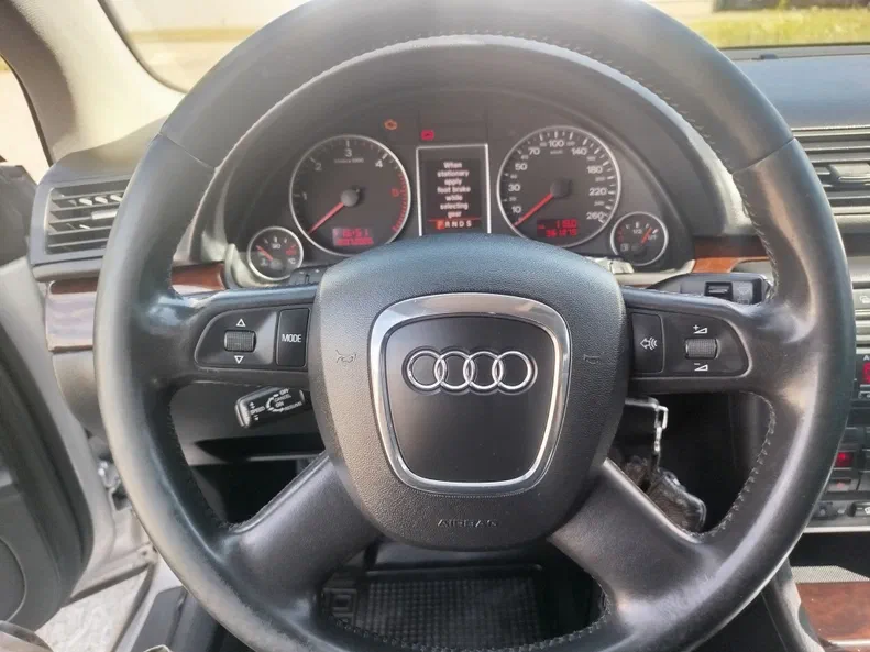 Audi A4 2007 - 26