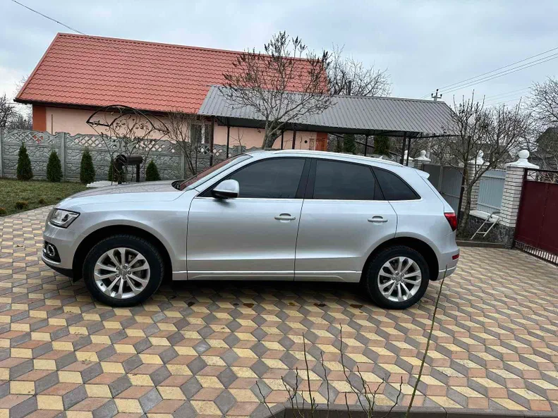 Audi Q5 2012 - 11