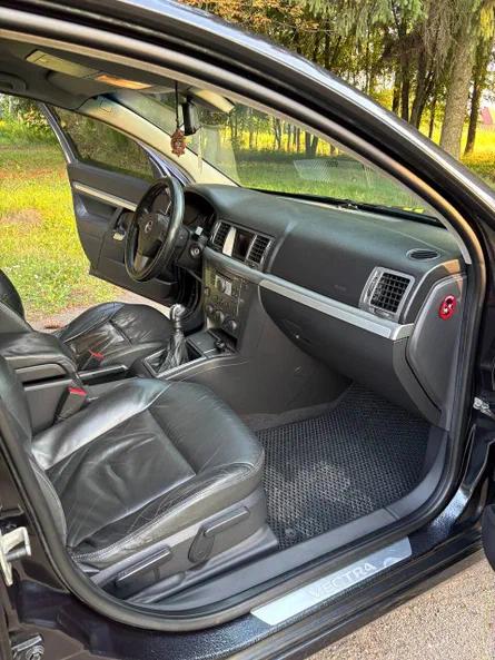 Opel Vectra 2007 - 16