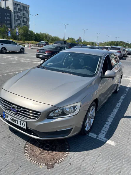 Volvo V60 2013 - 4