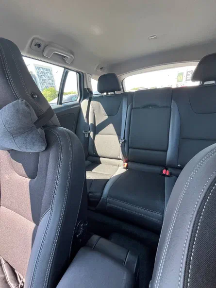 Volvo V60 2013 - 13