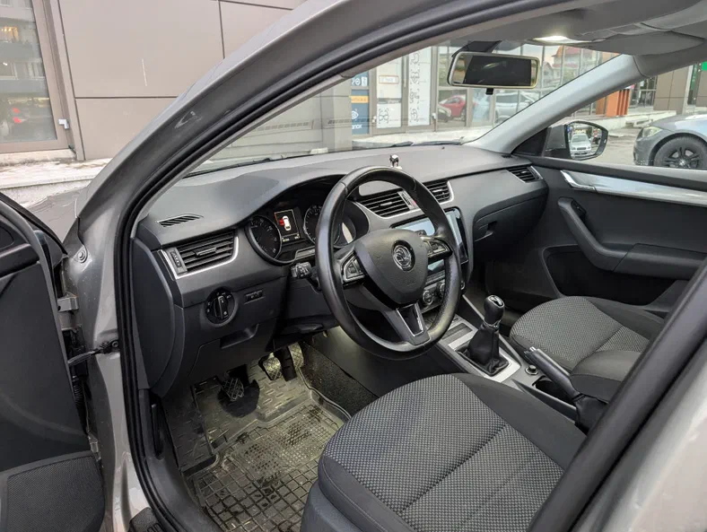 Skoda Octavia 2016 - 8