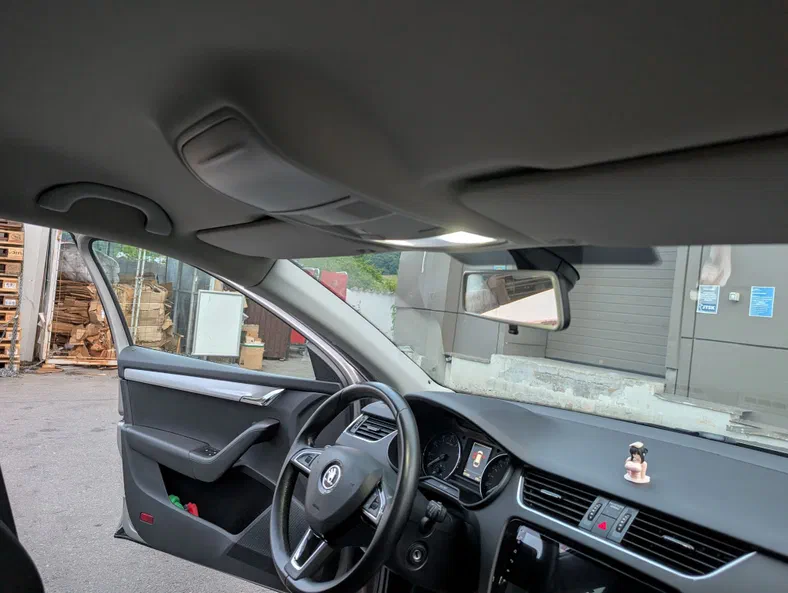 Skoda Octavia 2016 - 12