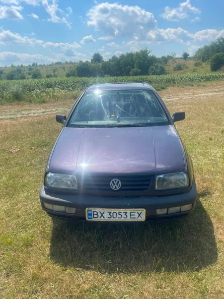 Volkswagen Vento 1994 - 0