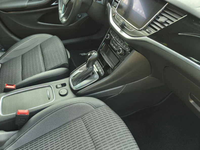 Opel Astra 2021 - 20