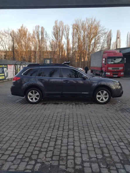 Subaru Outback 2012 - 1