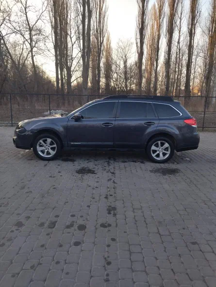 Subaru Outback 2012 - 0