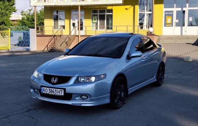 Honda Accord 2004 - 6