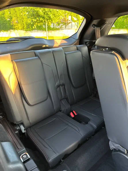 Land Rover Discovery 2019 - 18