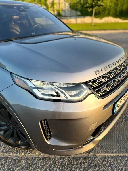 Land Rover Discovery 2019 - 15