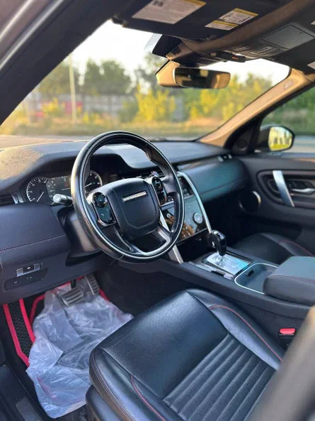 Land Rover Discovery 2019 - 19