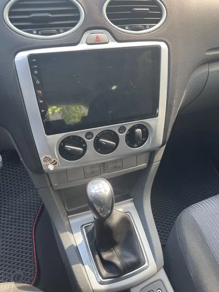 Ford Focus 2010 - 7