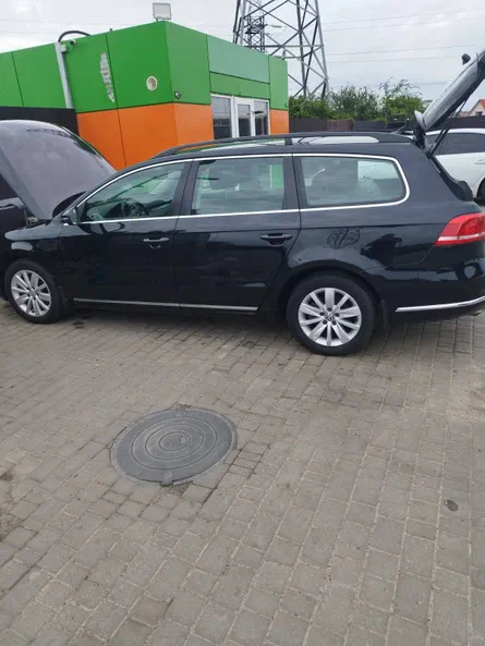 Volkswagen Passat 2011 - 0